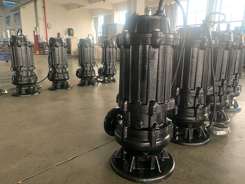 自動攪勻潛水電泵