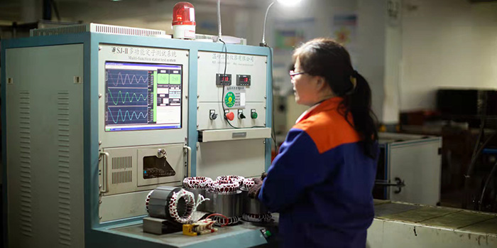 自動攪勻排污泵